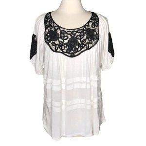 Anthropologie Leifnotes M lace trim top cream black